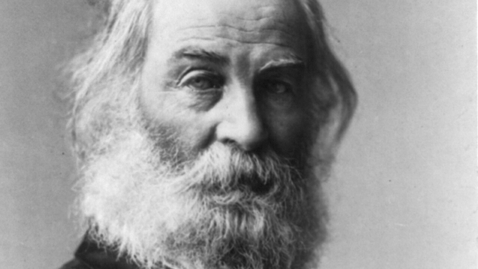 “Uno scrittore deve dire l’orrore e descrivere il vizio”: Walt Whitman (inedito) su Charles Dickens