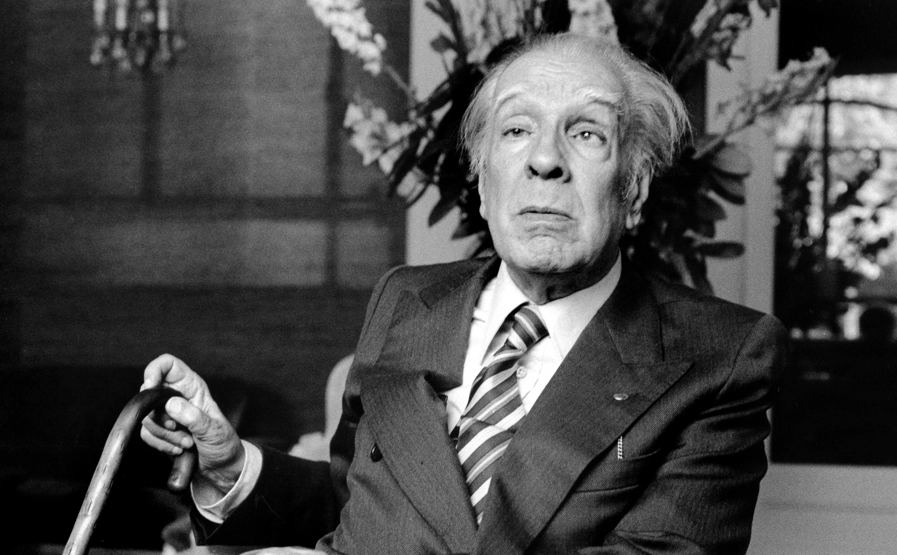 “Gesù Cristo fu un suicida. E io vorrei essere dimenticato”: le confessioni inedite di Jorge Luis Borges