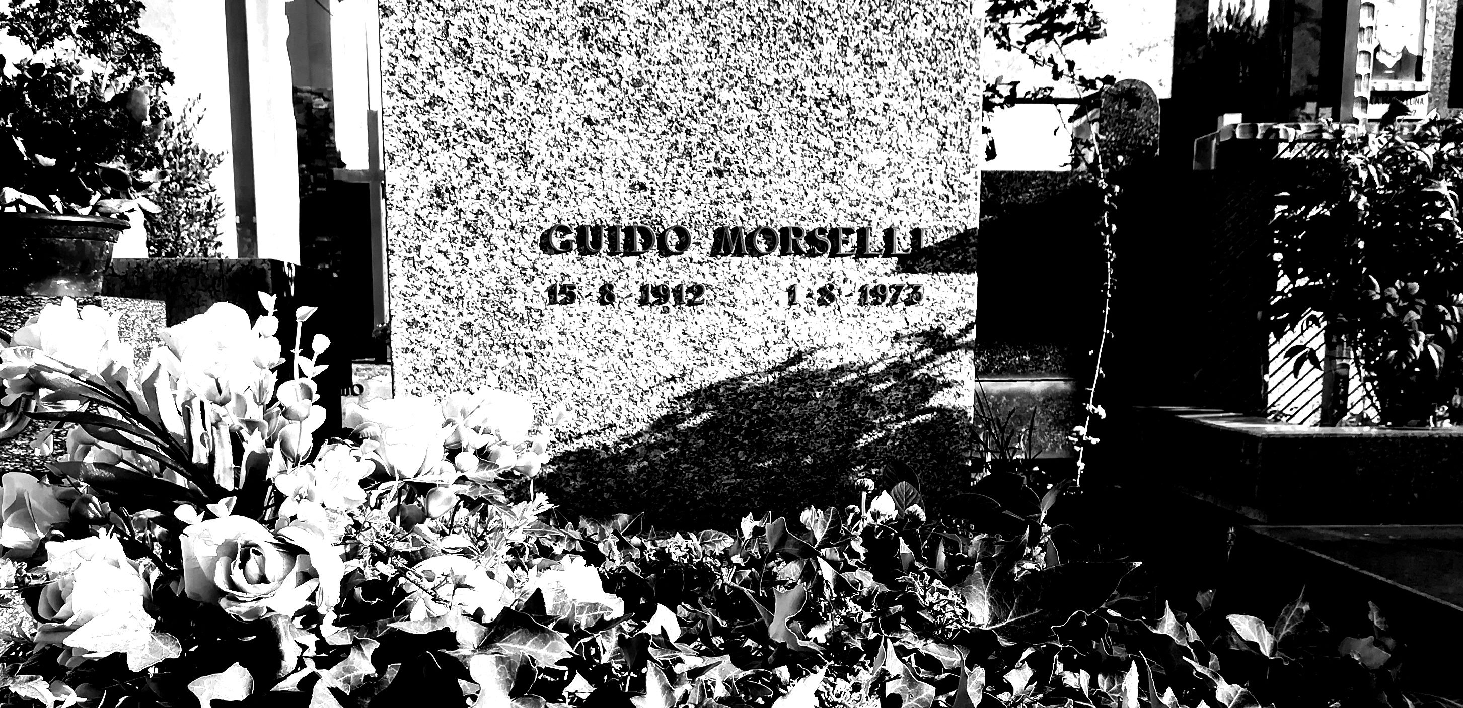“Che cos’è l’umanità se non dissennata follia?”. Oggi muore Morselli, scrittore d’immortale grandezza. Pubblichiamo “Irrenanstalt”: un esercito di pazzi nella Seconda guerra