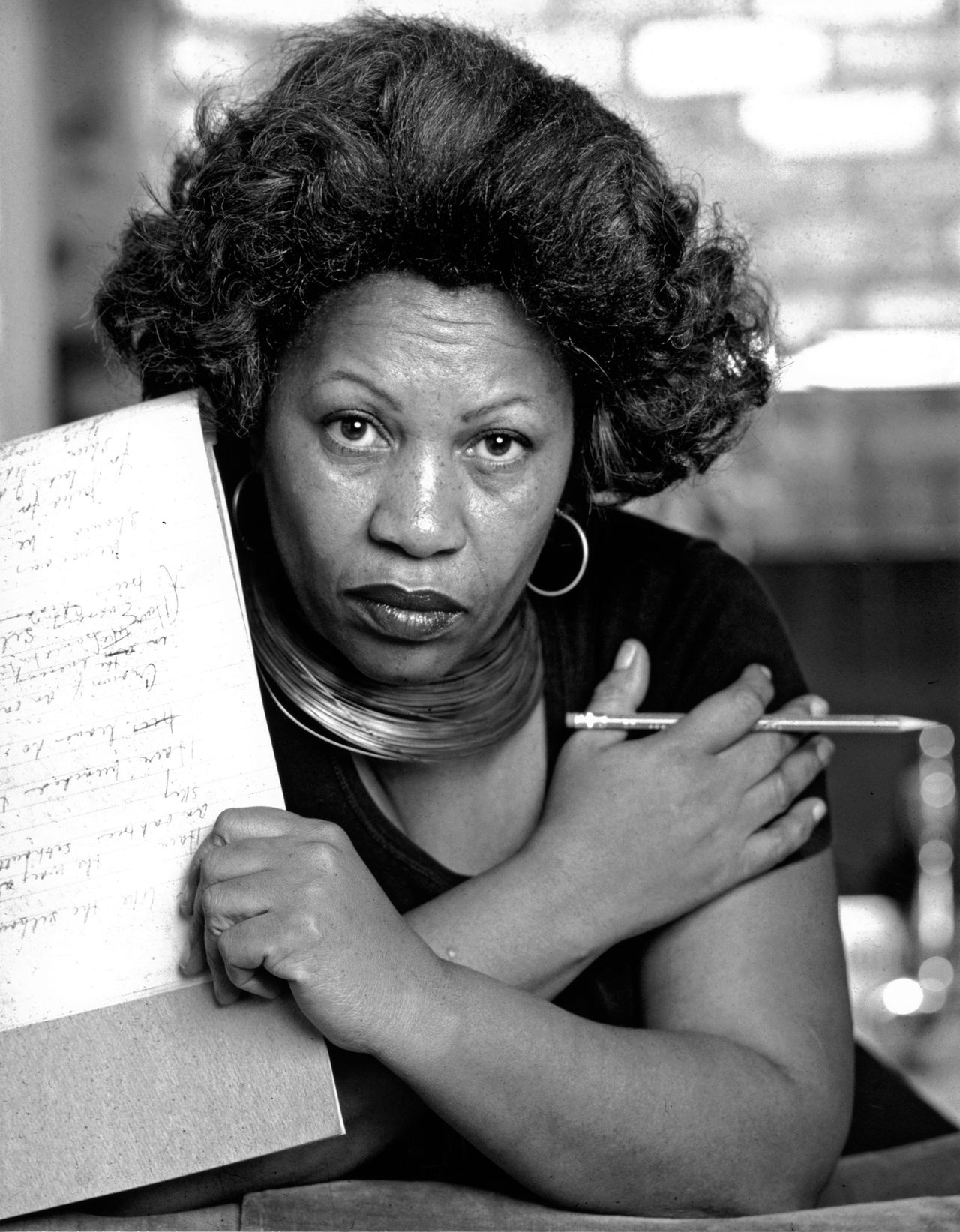 Lasciate stare i necrologi sciropposi. Vi dico io chi era davvero Toni Morrison: autorevole, sprezzante, superiore, una dea furiosa, una strega razzista della letteratura altrui