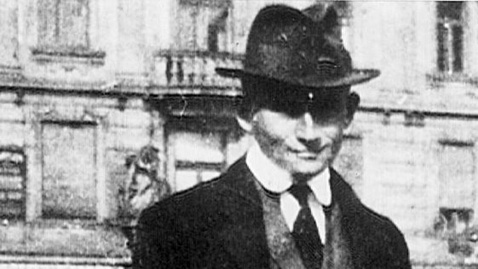Kafka nel 1920. “Tutto ciò che fa gli sembra straordinariamente nuovo”
