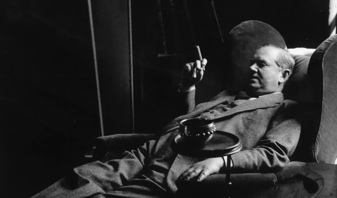 “Un artista deve essere reazionario”: Evelyn Waugh, lo scrittore contro tutti
