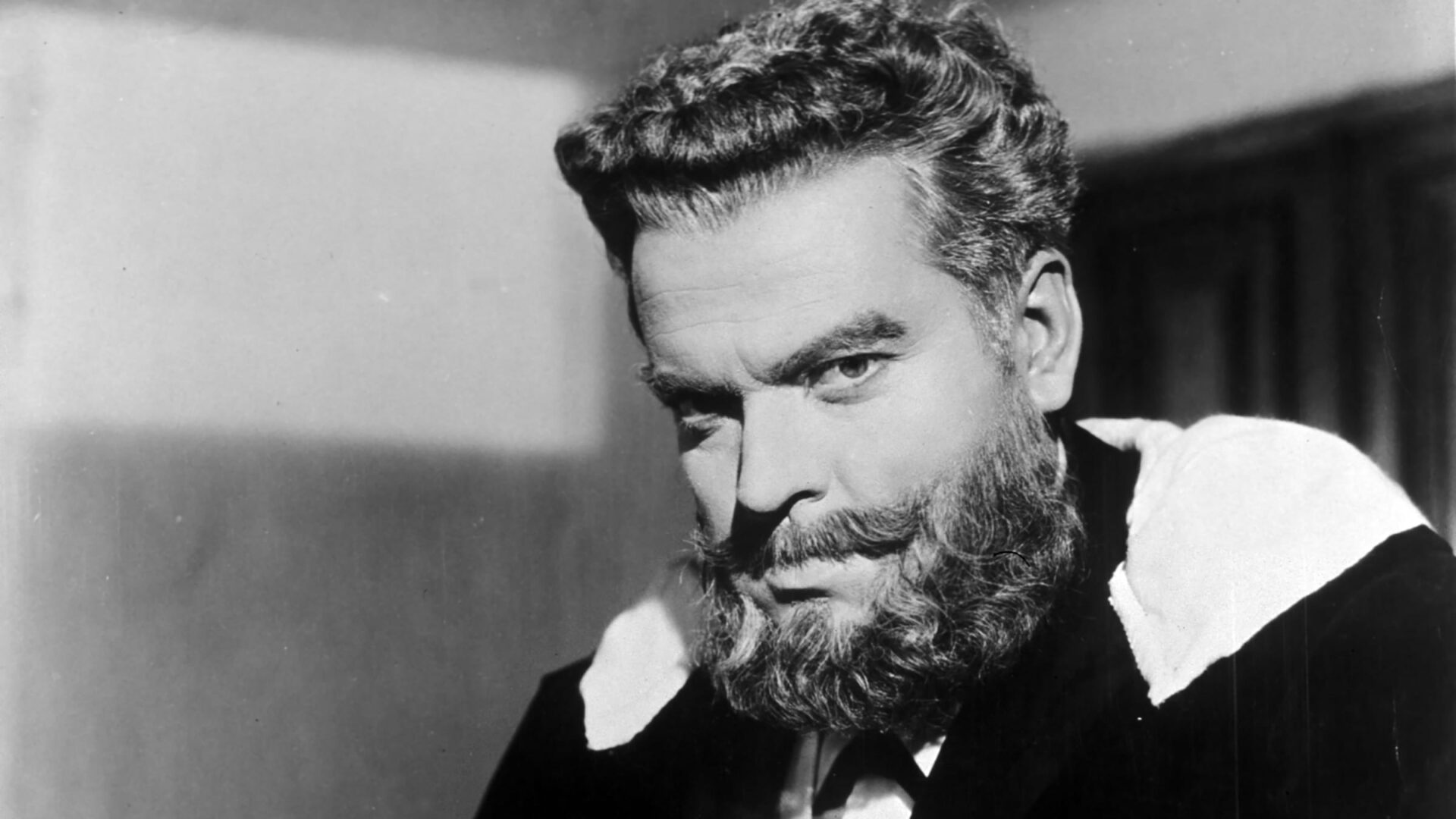 Il mistero di Mr. Arkadin, ovvero: sul film più folle di Orson Welles (che fu pure romanziere…)